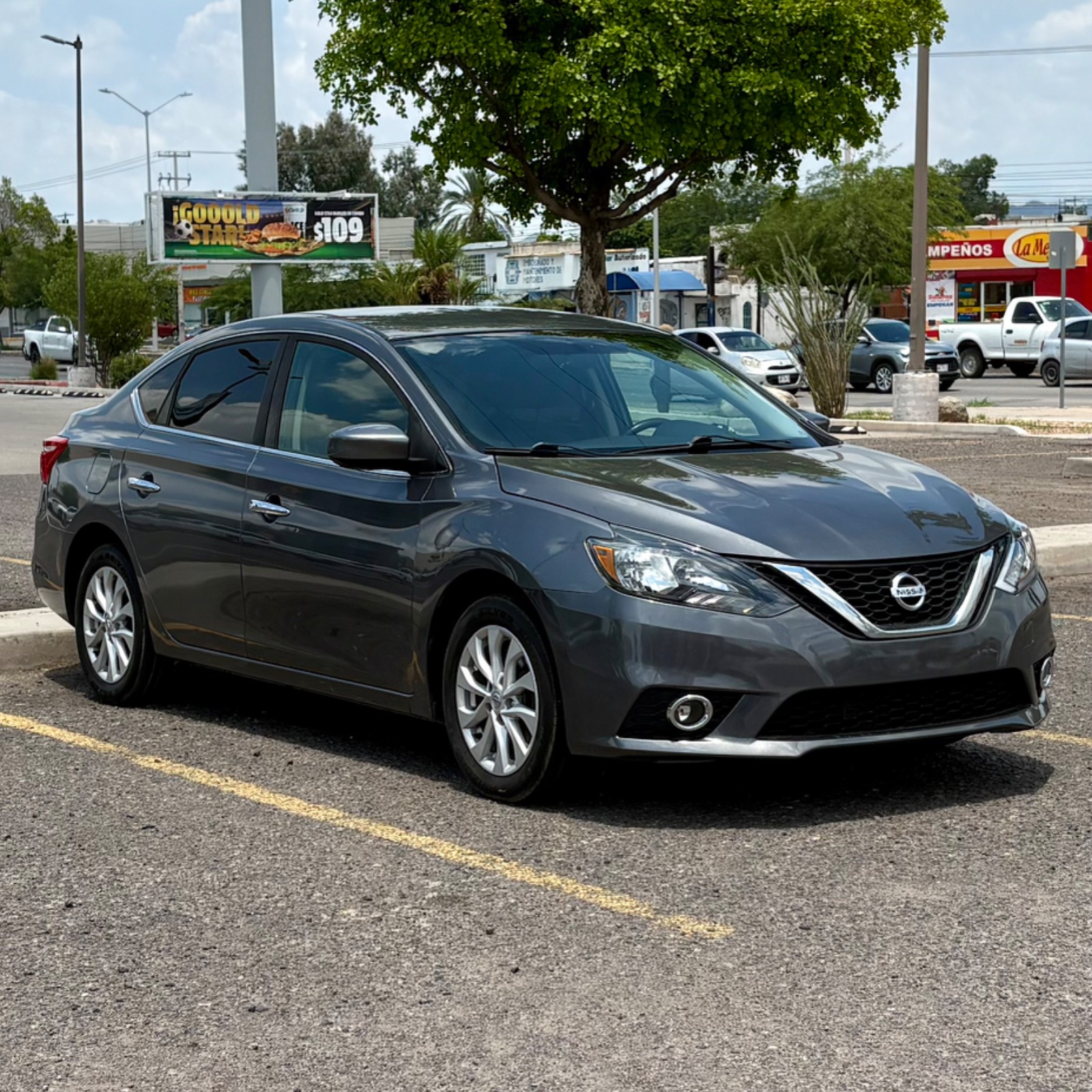 Nissan Sentra 2018