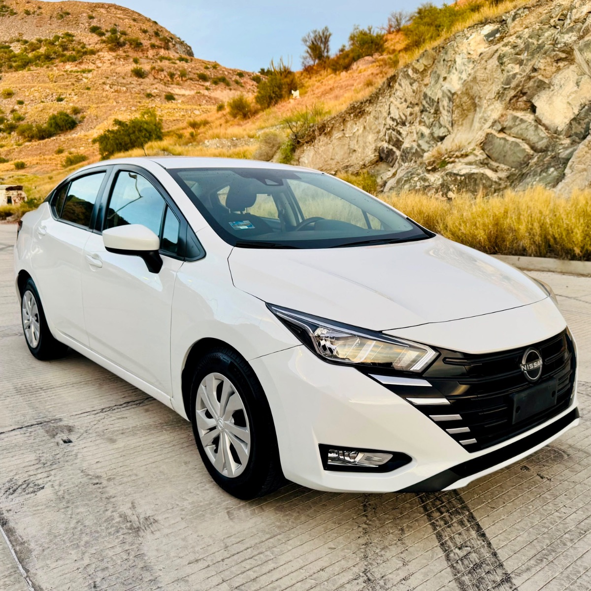 Nissan Versa Advance